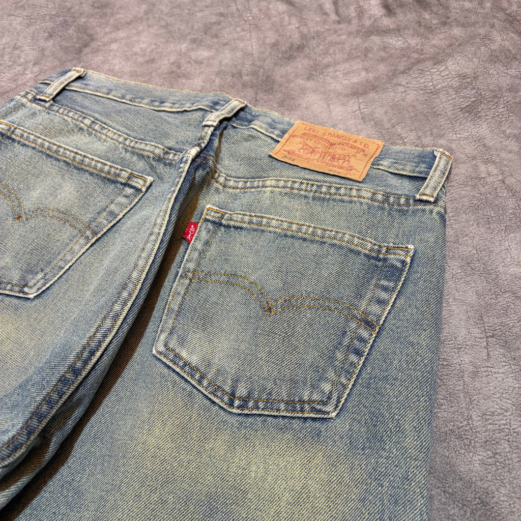 Vintage 90s Levis 501 Distressed Jeans