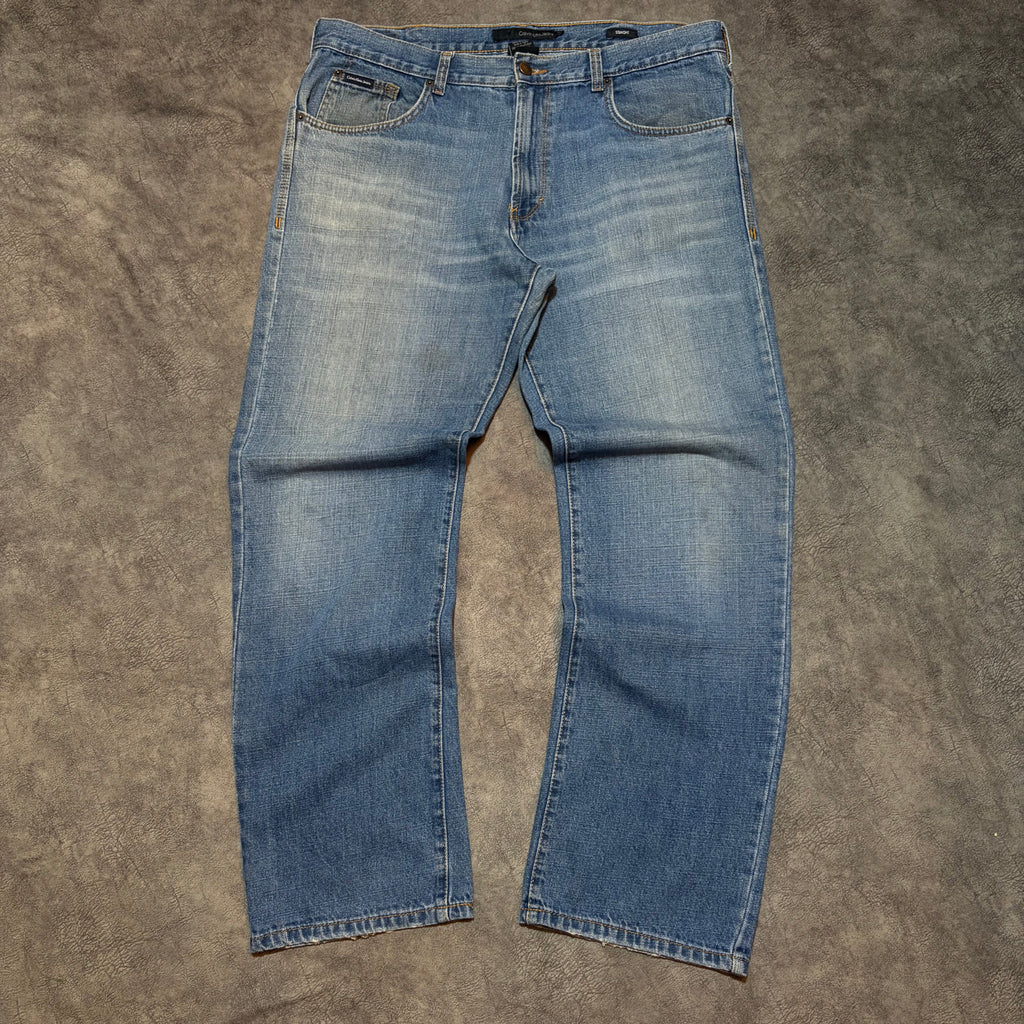 Calvin Klein Jeans Straight Fit Jeans