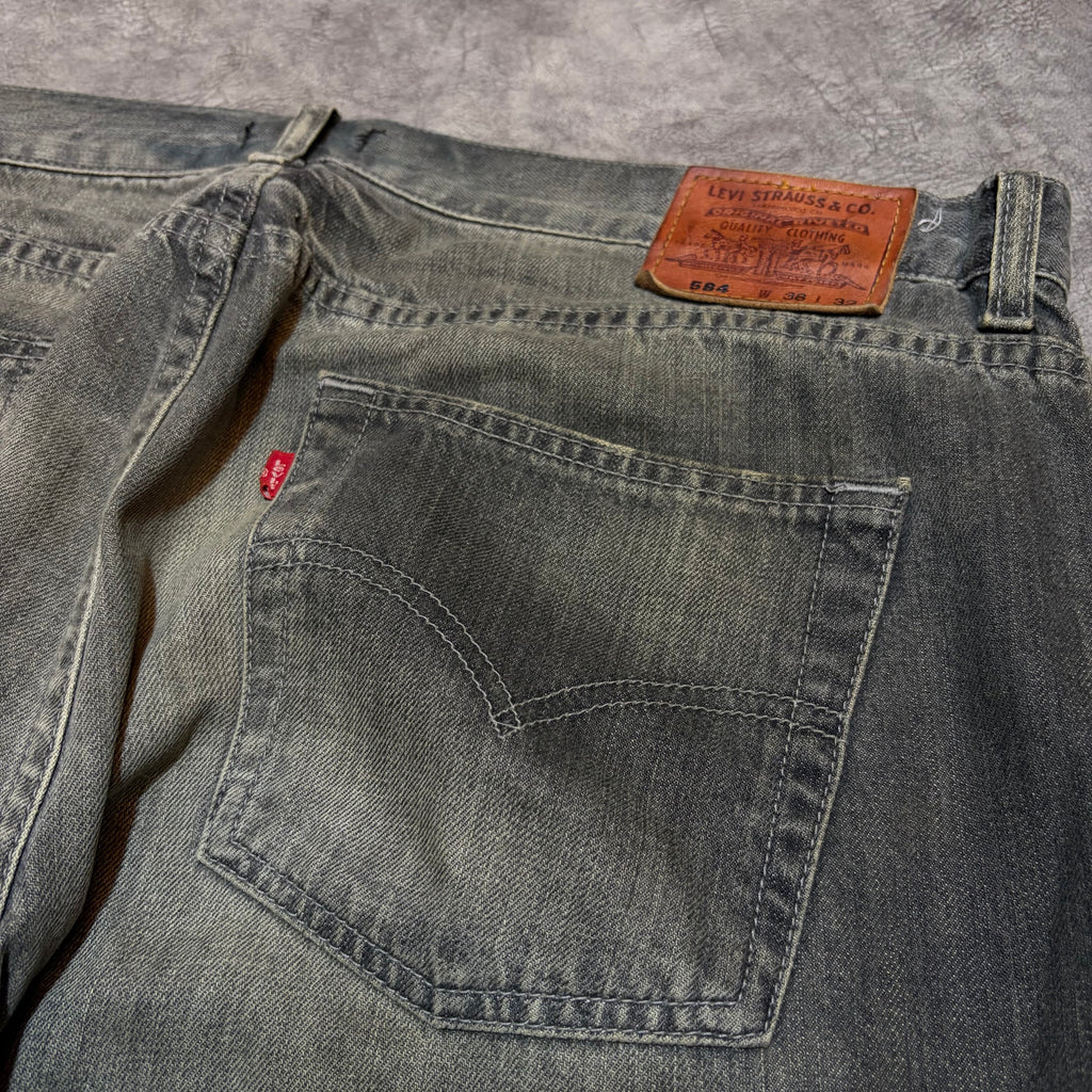 Vintage Levis 584 Relaxed Straight Fit Jeans