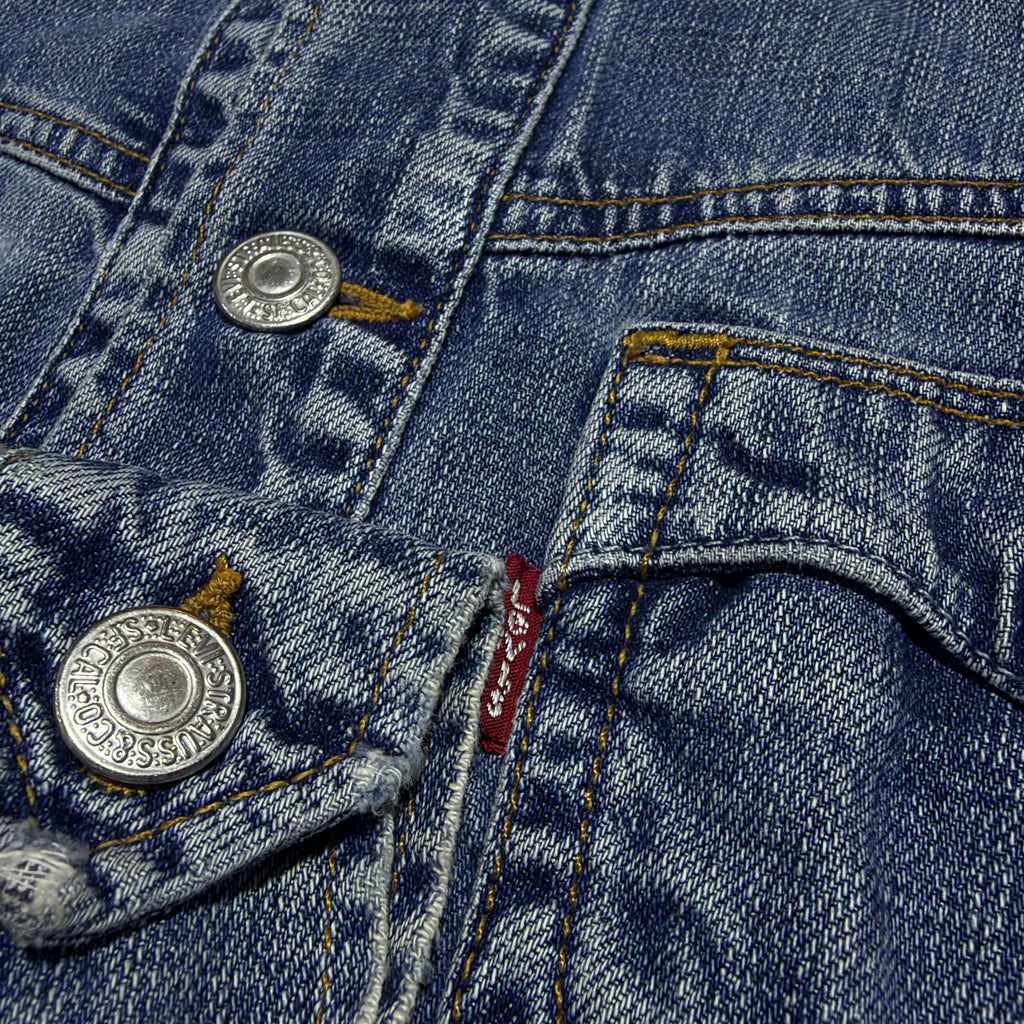 Levis Women’s Y2K Denim Jacket