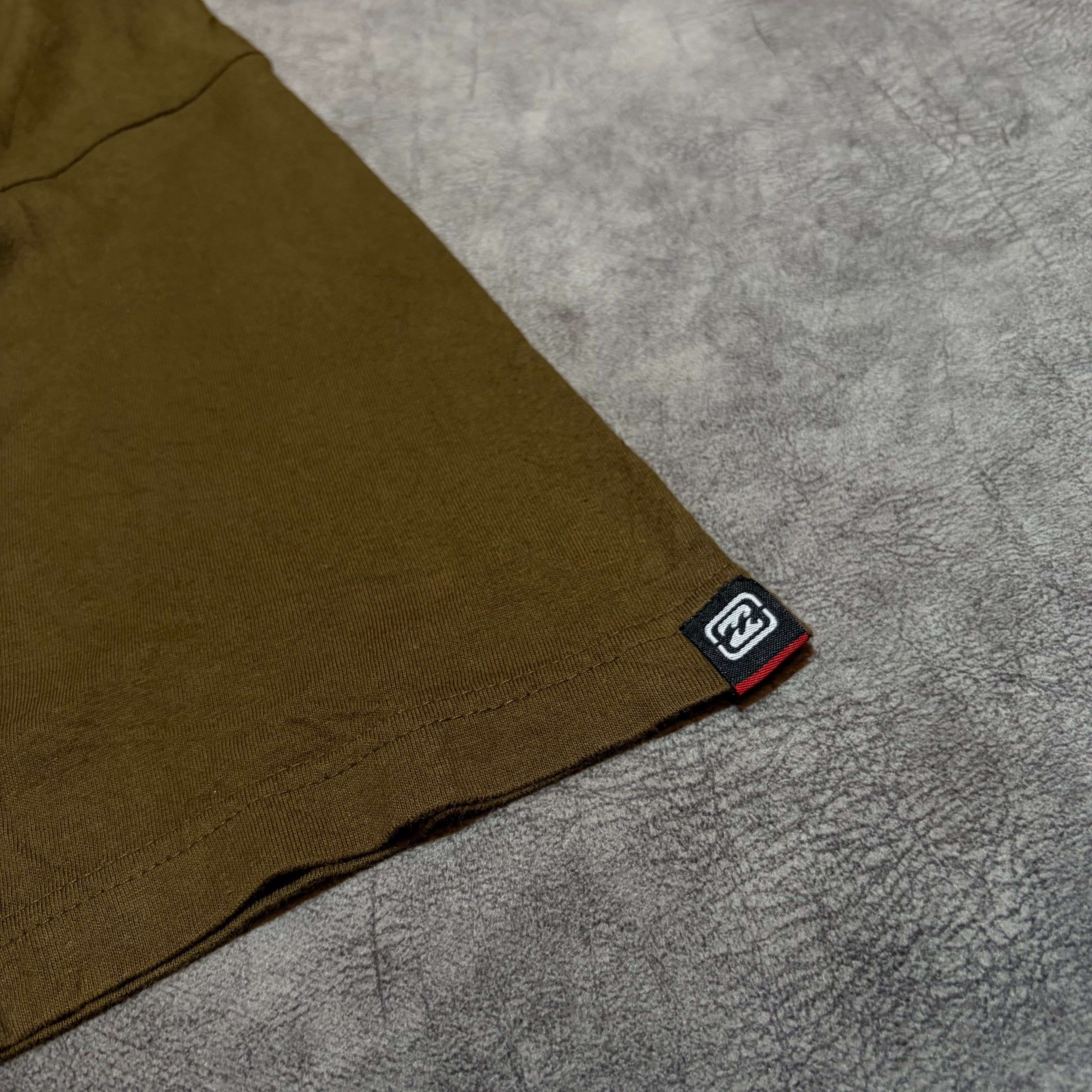 00’s Billabong Y2K SpellOut Amaranth Logo Tee