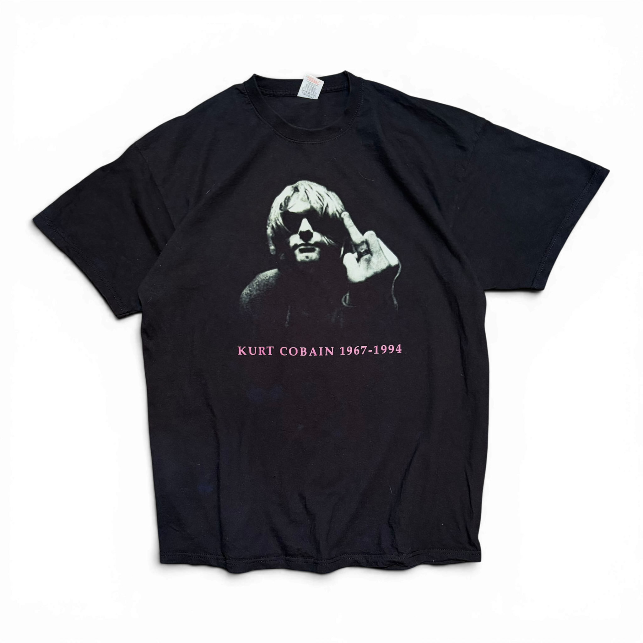 00’s Kurt Cobain Middle Finger Tee