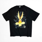 Early 00’s Wile E.Coyote Graphic Tee