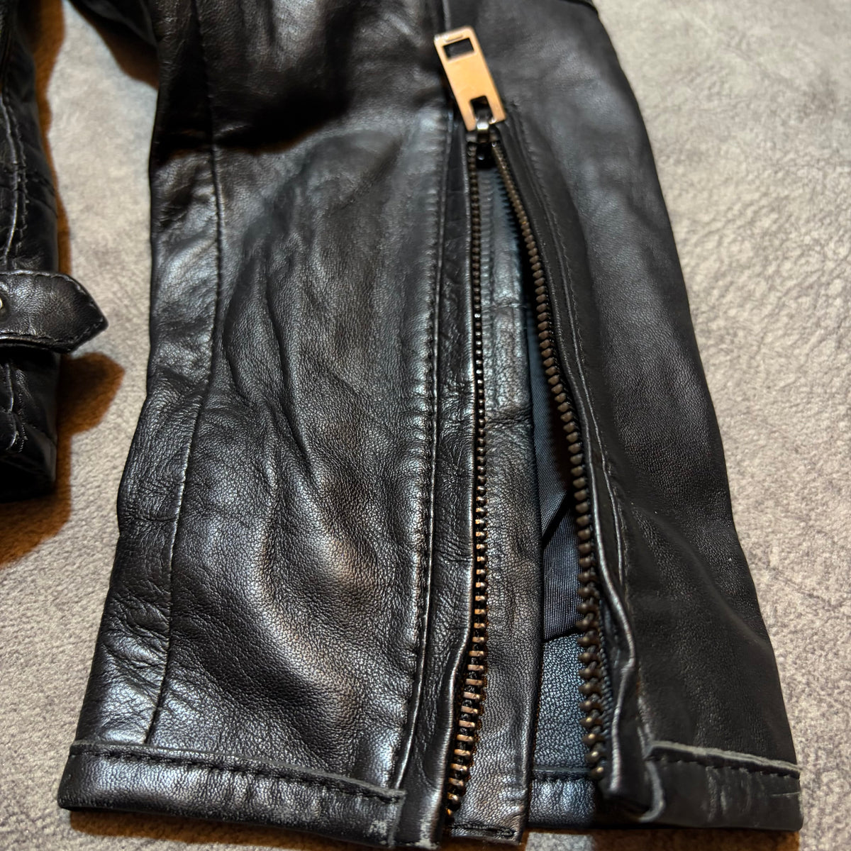 Diesel Women’s Genuine Leather Bikers Jacket