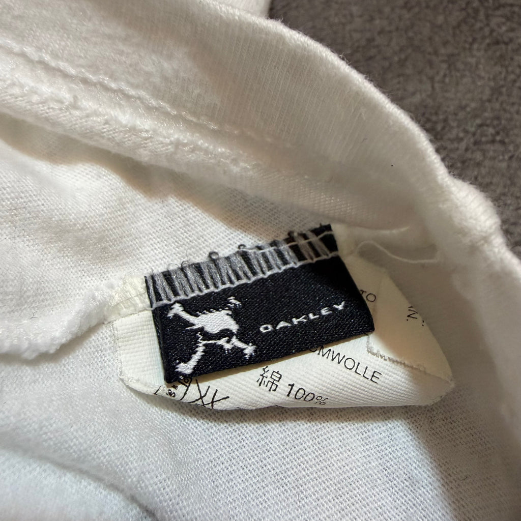 2000’s Oakley Y2K Graphic Tee