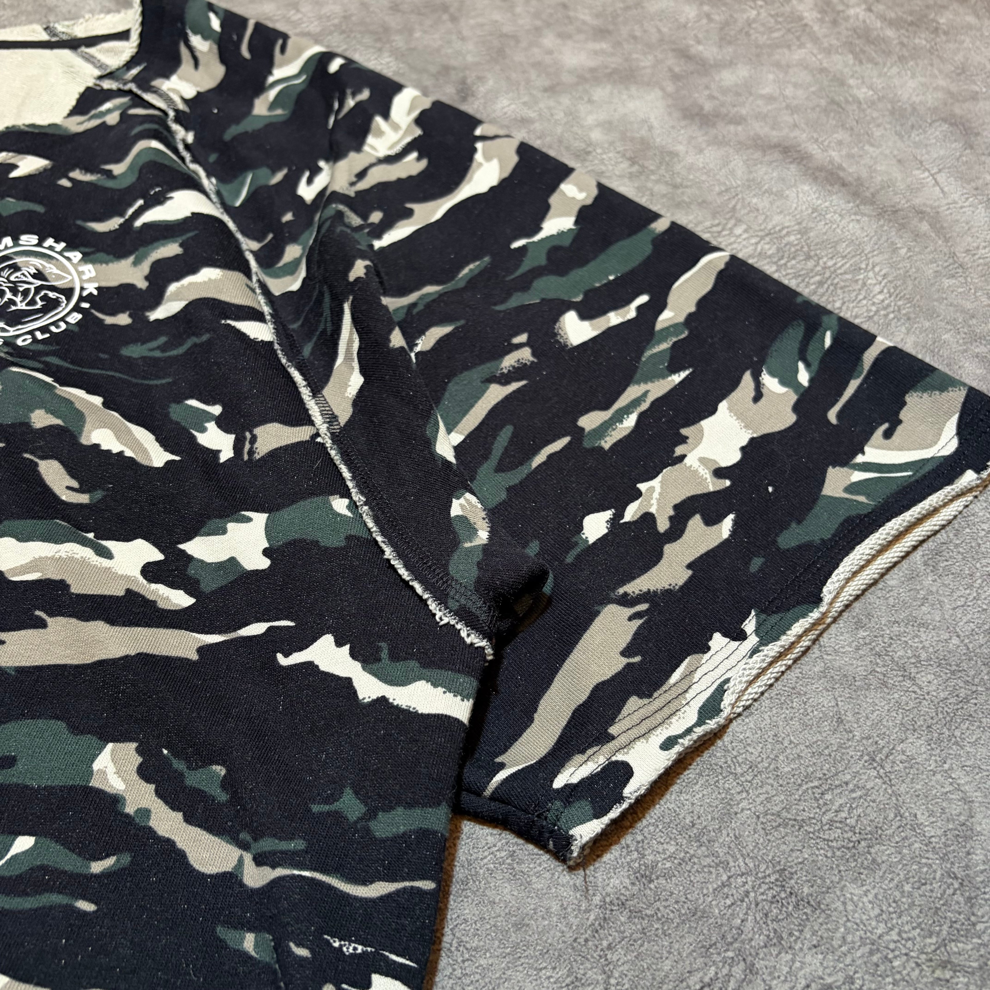 Gymshark Lifting Club Camo Pump Cover Tee
