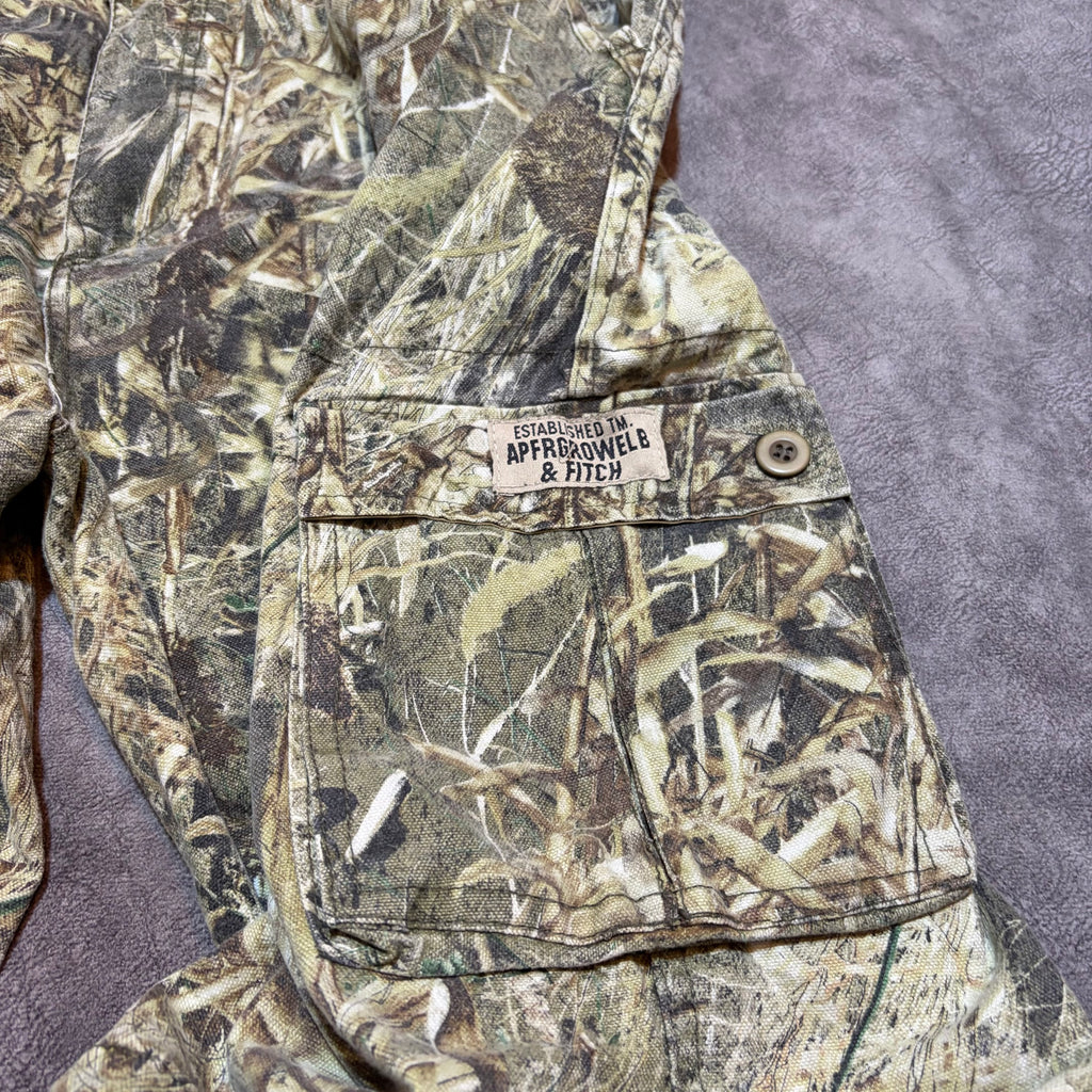 Mossy Oak Y2k Camo Baggy Cargo Shorts