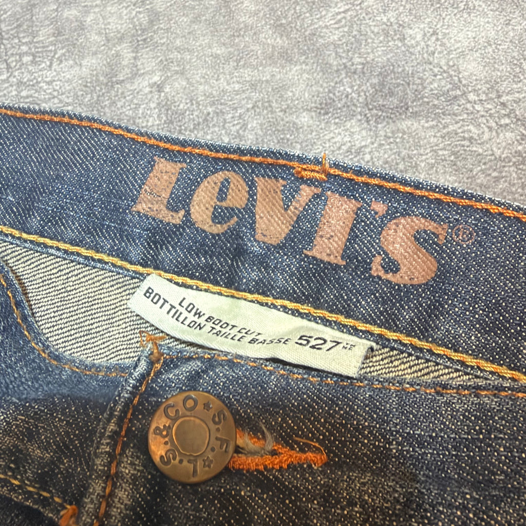 Vintage Y2K Levis 527 Low Rise Bootcut Distressed Jeans