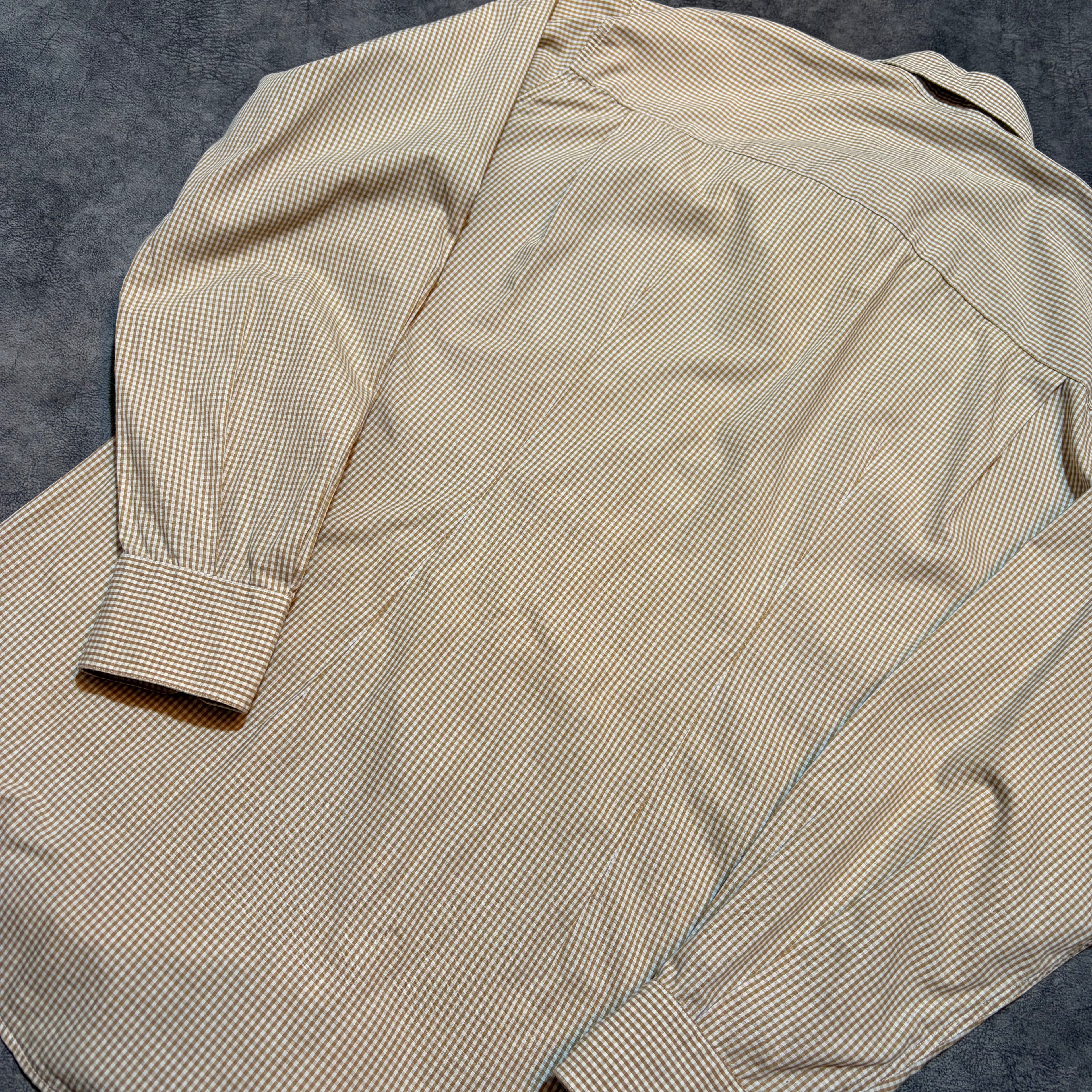 Vintage 90s Burberry’s Plated Button Up Shirt