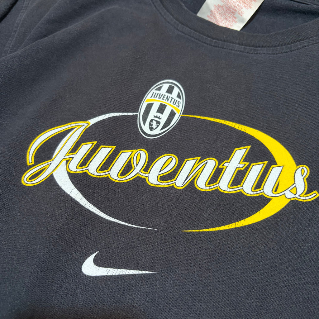 00's Nike Juventus Y2K Logo Tee